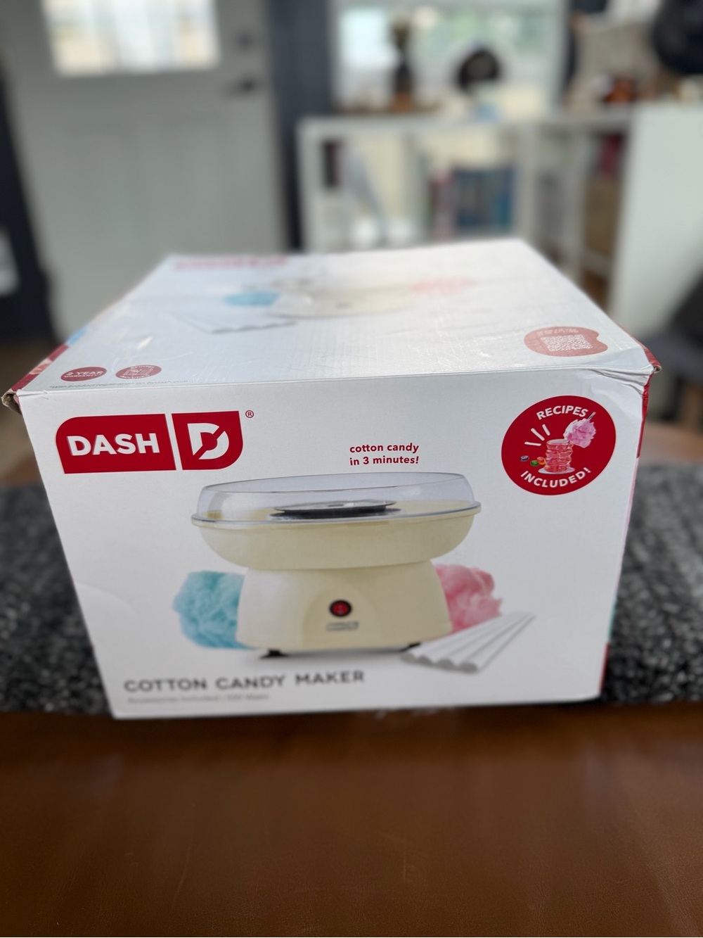 DASH Cotton Candy Maker NEW